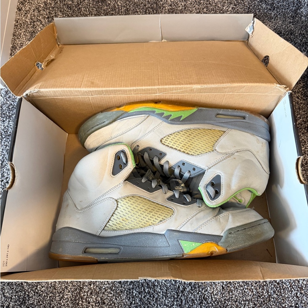 Jordan Retro 5 Greenbeans